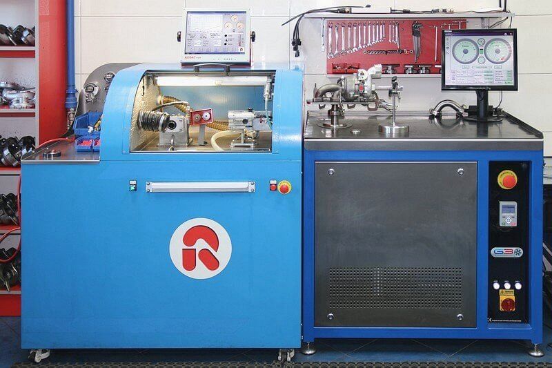 Najnowocześniejszy w Polsce sprzęt do regeneracji turbosprężarek.